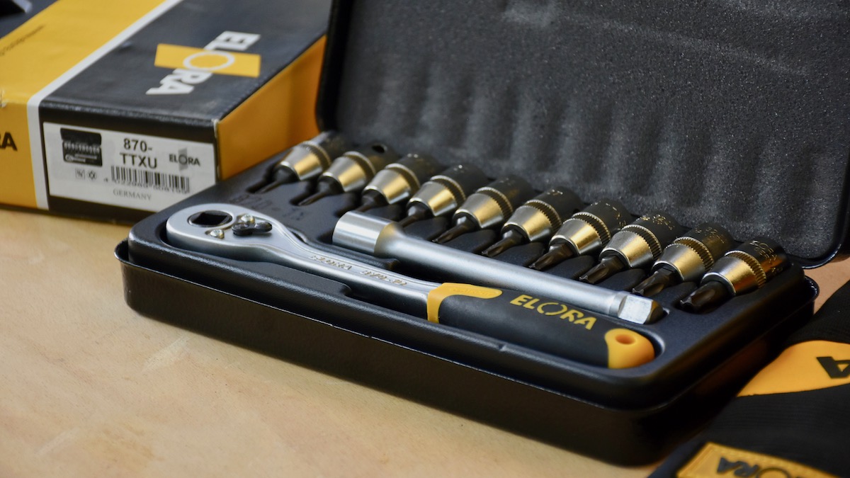 Bộ tuýp đầu sao 12 chi tiết 870TXU