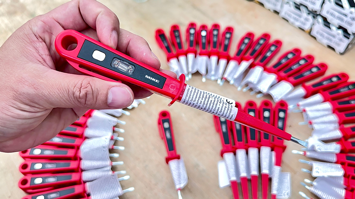 Bút thử điện hạ thế ELORA 566, cấp cách điện 250V