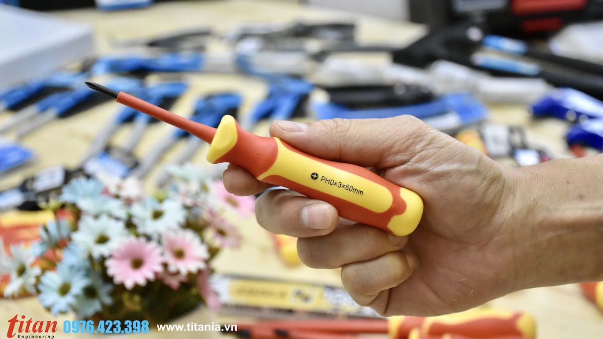 tua vít cách điện đầu pake