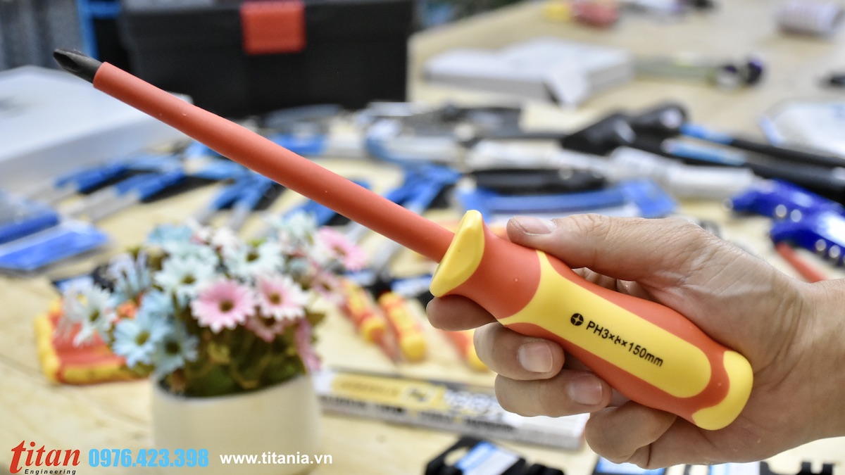 thân 2 màu đỏ, vàng