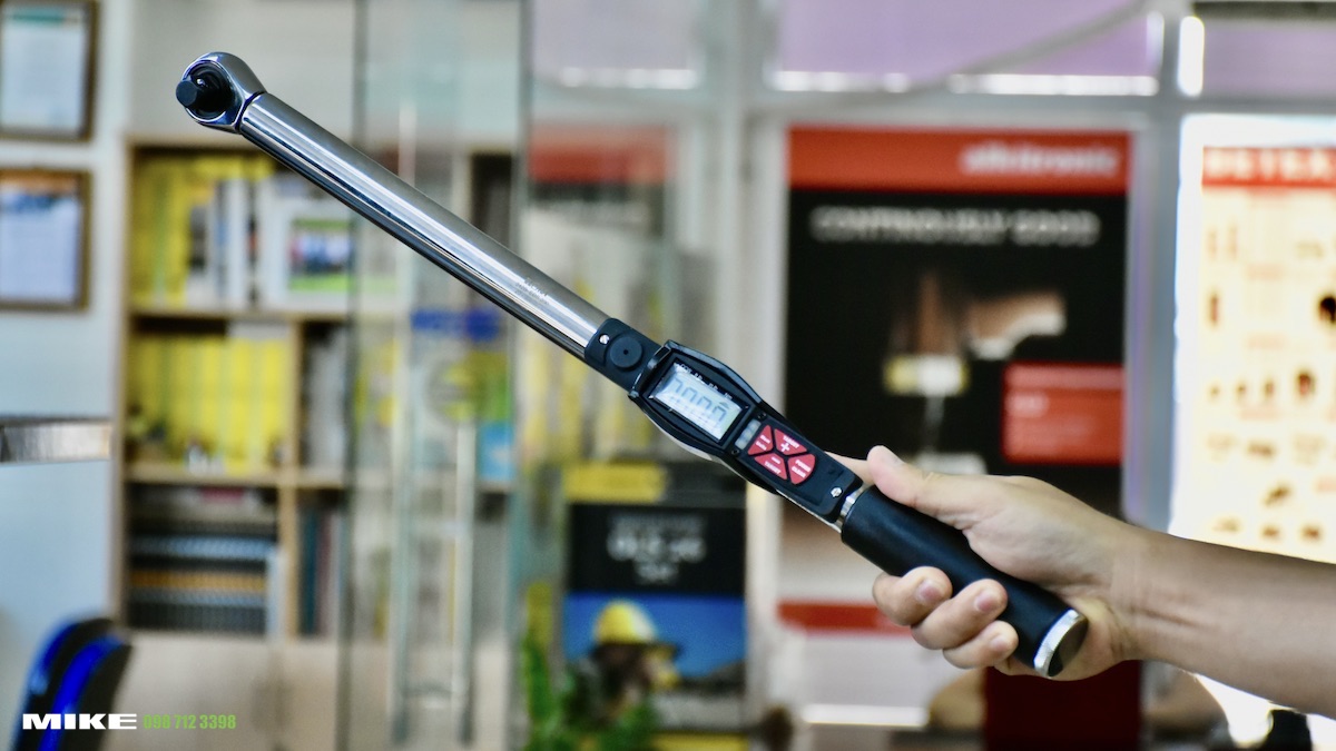 Cờ lê lực điện tử 2420 ELORA Germany