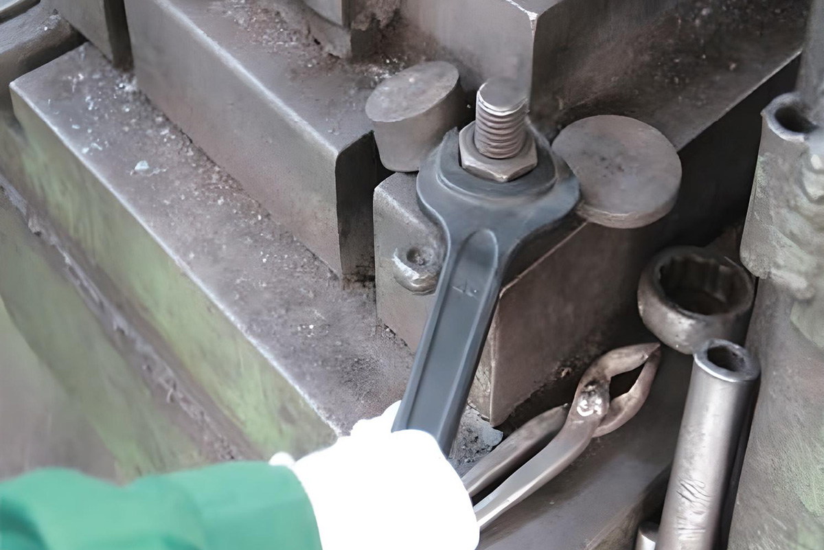 Cờ lê một đầu vòng miệng mỏng T3302CB, từ 14-125mm, DIN 894