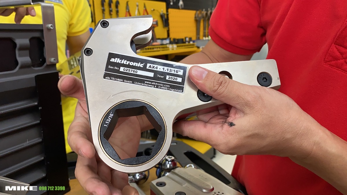 Ratchet link đi kèm với AX4 tùy theo size bulong