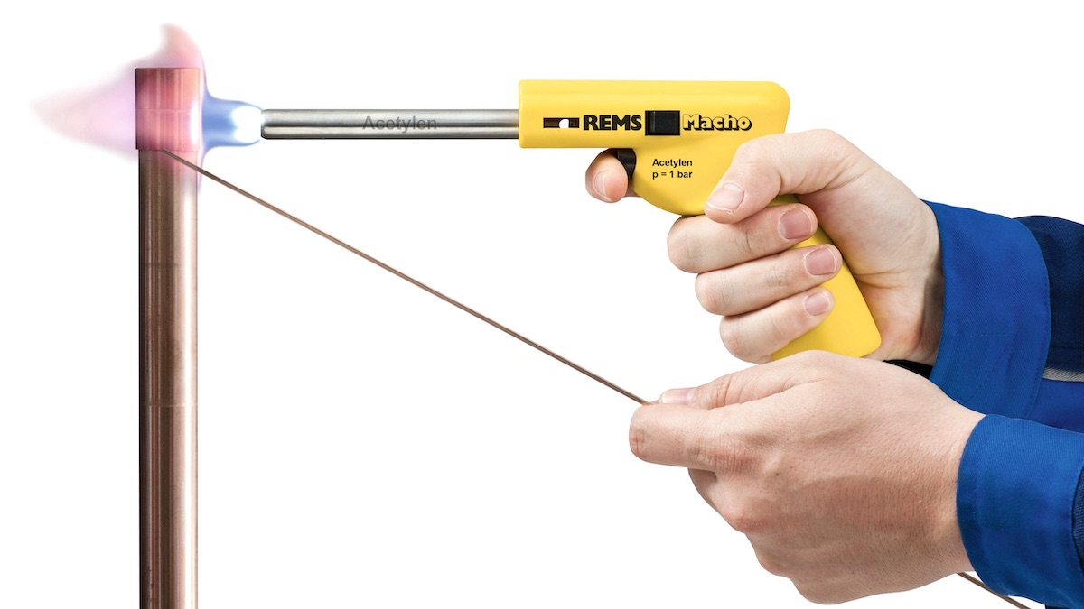 Hàn ống đồng bằng đèn khò khí Acetylen của REMS Macho