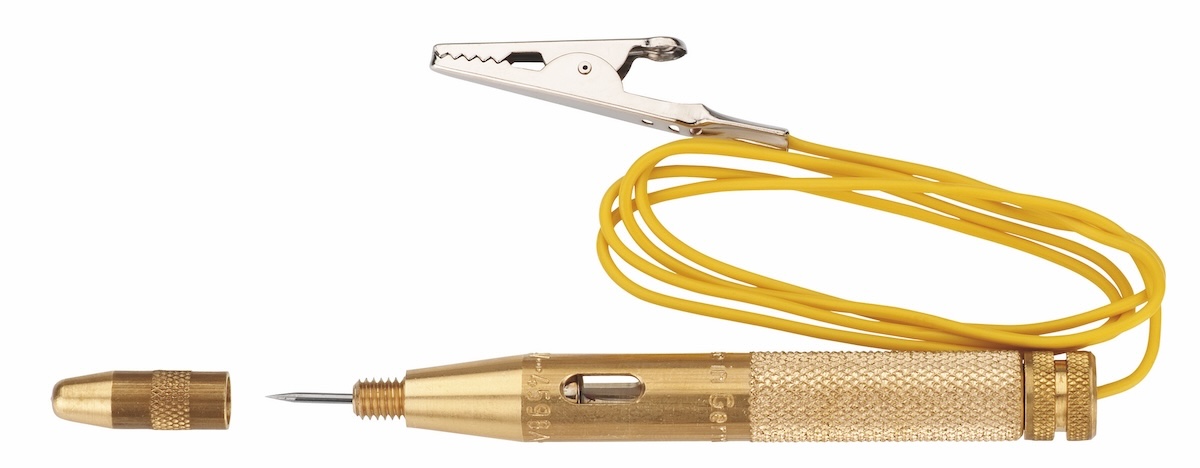 Dụng cụ kiểm tra đèn ELORA 586, kiểm tra hệ thống ánh sáng ô tô tự động. Sản phẩm này được thiết kế để kiểm tra điện áp trong khoảng từ 6V đến 24V trên các xe hơi và phương tiện tự động khác.<br>