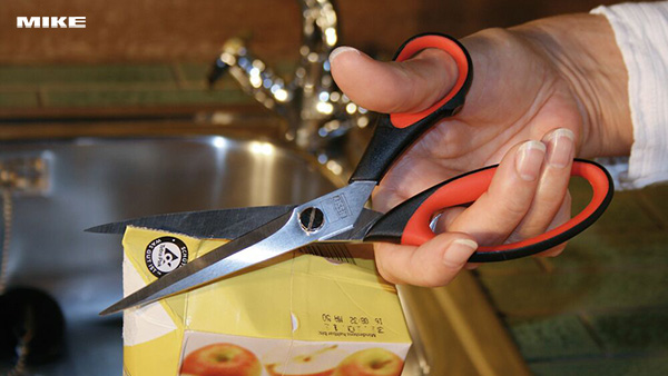 Kéo cắt đa năng BESSEY D820, cắt vải, giấy, nylon đường cắt dài