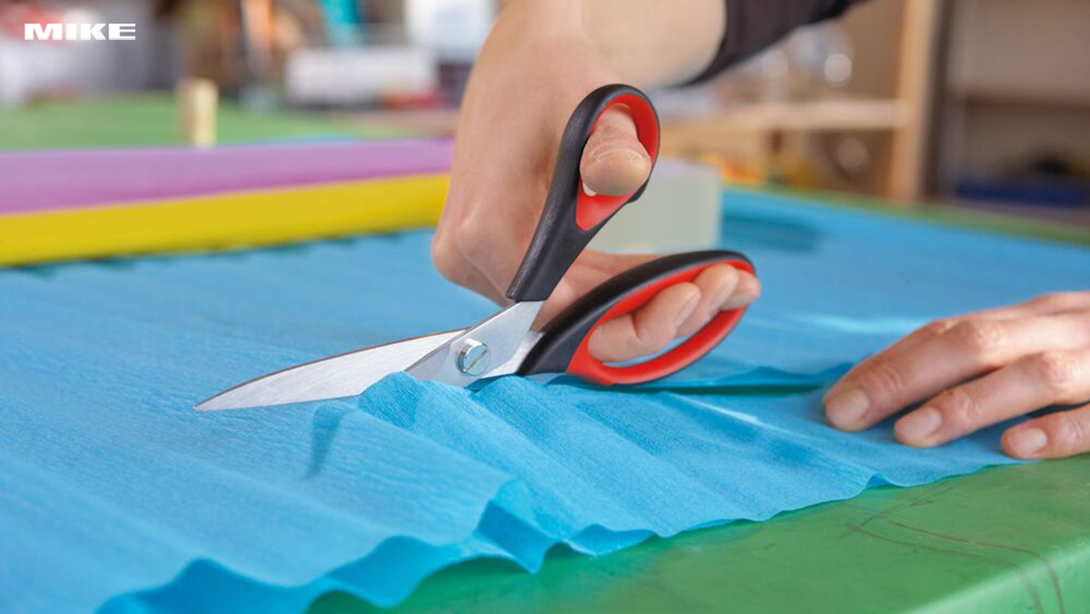 Kéo cắt đa năng BESSEY D820, cắt vải, giấy, nylon đường cắt dài