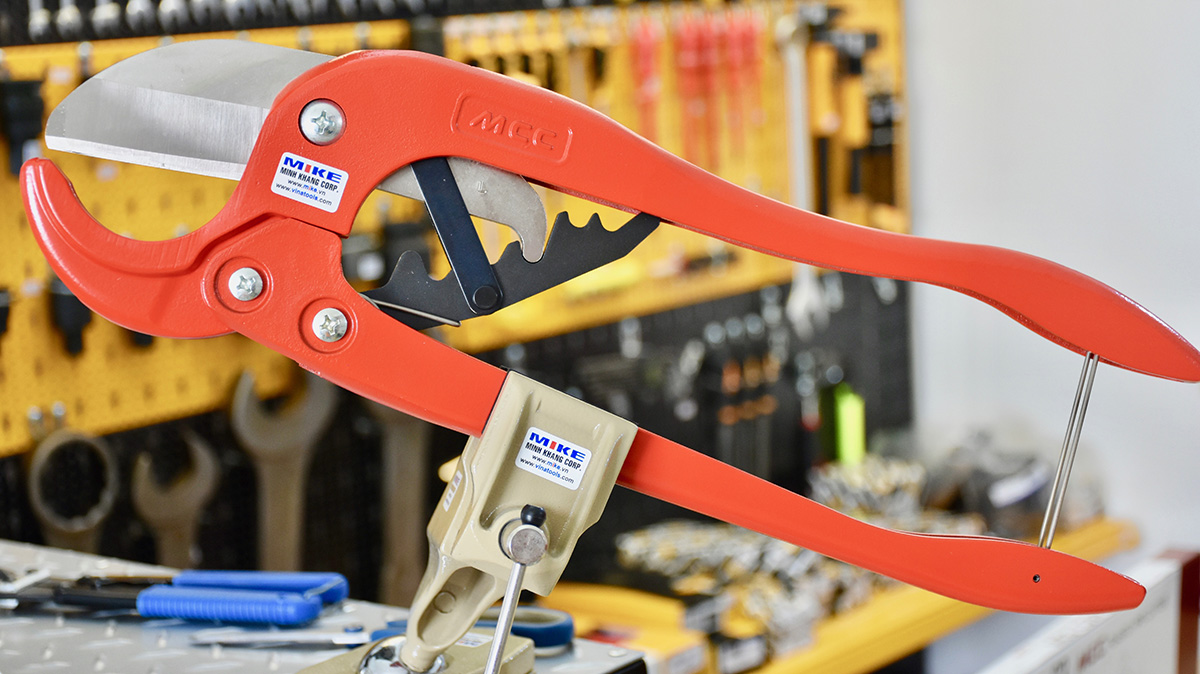 VC-0163 dao cắt ống cổ điển MCC