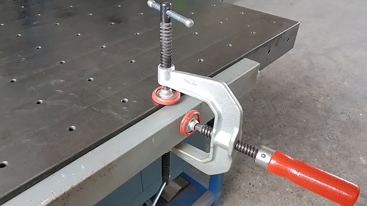 kẹp gỗ ngàm chữ C