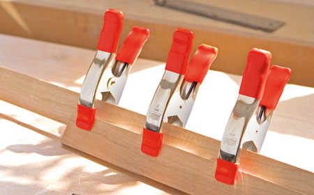 Kẹp chữ A kiểu lò xo, ngàm thép bọc nhựa XM - BESSEY Germany