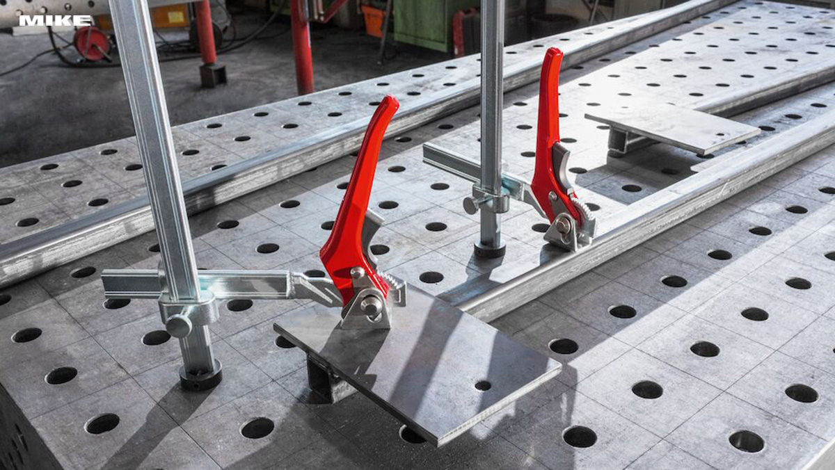 Kẹp phôi hàn BESSEY TWV-H ngàm điều chỉnh độ với linh hoạt