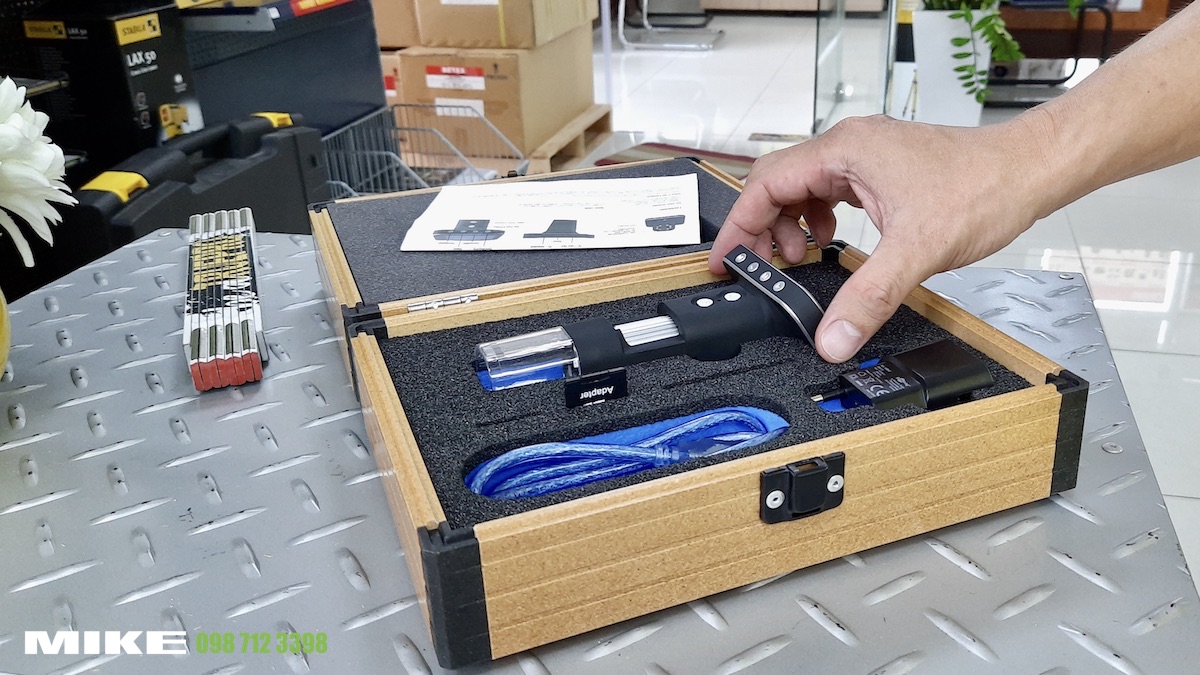 Hộp đựng chuyên dụng cho kính lúp có camera