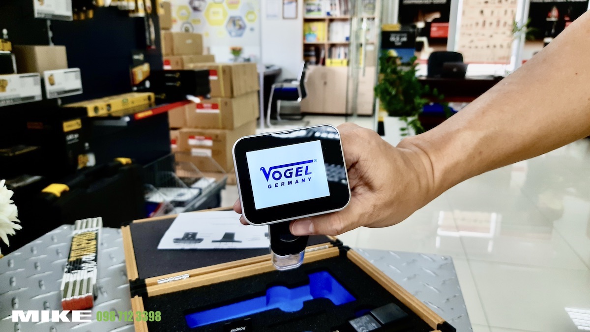 Magnifier Camera for measuring boad Vogel Germany