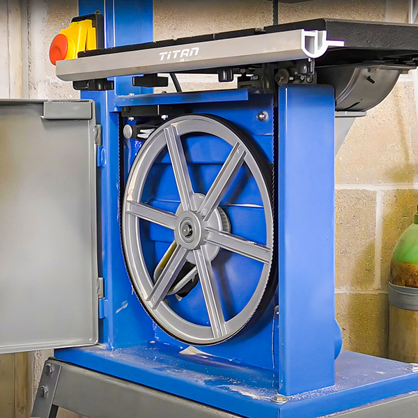 Máy cưa vanh đứng FERVI FC94/245, chế biến gỗ, nhập từ Ý.