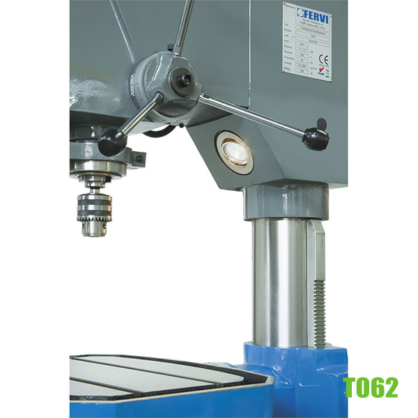 trục chính côn CM4 máy khoan T062