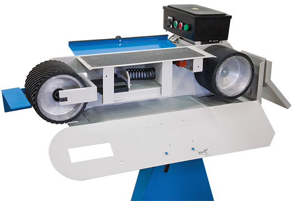 Máy mài nhám băng FERVI 0691/400V dùng điện 3 pha 50Hz, 4kW