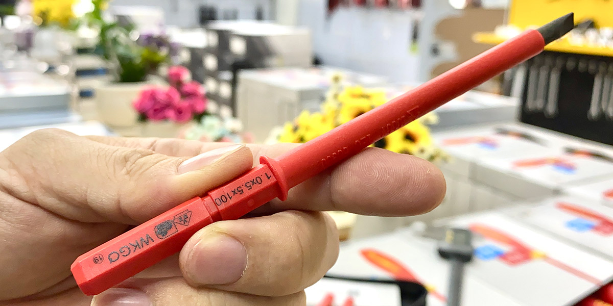 468010 Mũi vít cách điện 1000V dẹt và bake cho tua vít lực WITTE