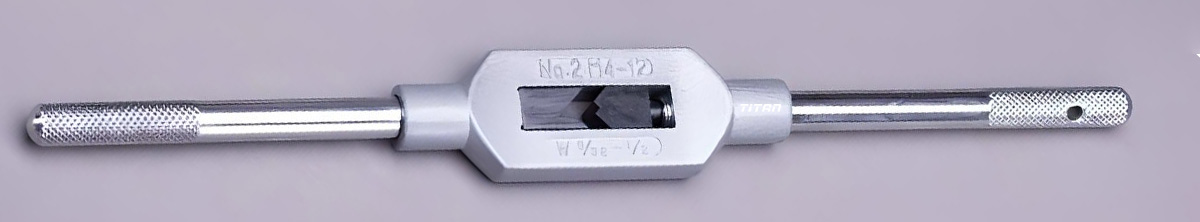 Tay quay taro ren trong G002, từ M1 đến M20 gồm 3 loại