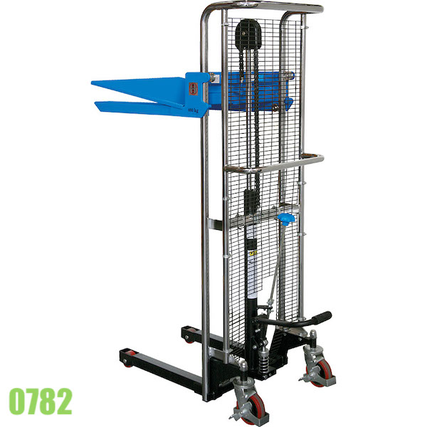 Xe nâng hàng bằng tay 0781, tải trọng 400 kg, cao 1725mm FERVI Italia