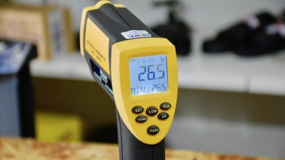 Máy đo nhiệt độ từ xa bằng hồng ngoại 640320 - 10