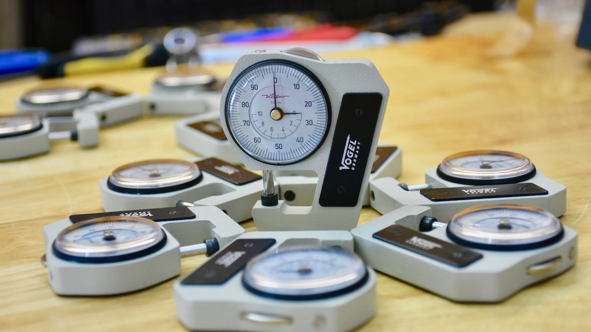 Đồng hồ đo độ dày tôn thép bỏ túi dải 0-10 mm, đo độ dày tôn, thép.